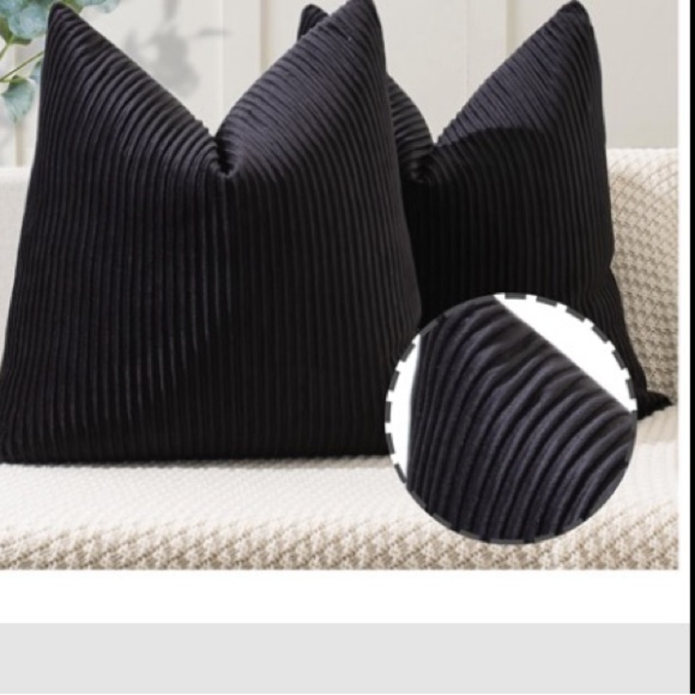 Pillow Covers 17x17in Set of 2 Velvet Striped Pattern - Soft Throw Pillows new